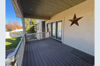 1211 Grandview Dr, Providence, UT 84332 - Photo 14