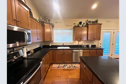 1211 Grandview Dr, Providence, UT 84332 - Photo 16