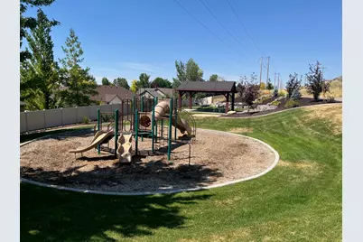 1211 Grandview Dr, Providence, UT 84332 - Photo 78