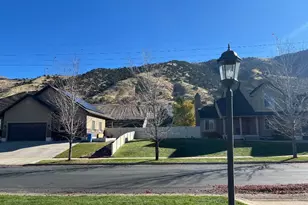 1211 Grandview Dr, Providence, UT 84332 - Photo 4
