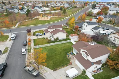 5352 W Cassatt Cir, Kearns, UT 84118 - Photo 48