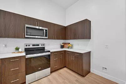 1497 N Saratoga View Ln #B, Saratoga Springs, UT 84045 - Photo 12