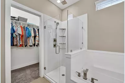 2304 S 2060 W, Woods Cross, UT 84087 - Photo 12