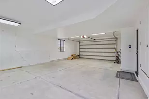 919 Parkway Dr, North Salt Lake, UT 84054 - Photo 26