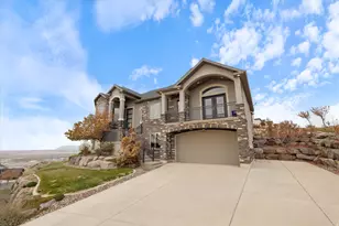 919 Parkway Dr, North Salt Lake, UT 84054 - Photo 28