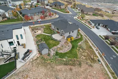 919 Parkway Dr, North Salt Lake, UT 84054 - Photo 48