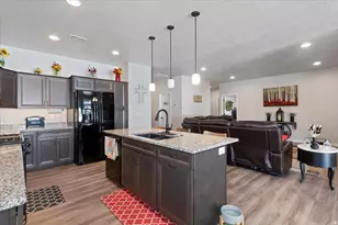 3253 S Lincoln Ln, Syracuse, UT 84075 - Photo 10