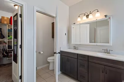 3253 S Lincoln Ln, Syracuse, UT 84075 - Photo 20