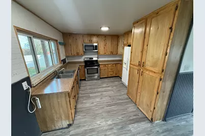 4954 S 4180 W, Kearns, UT 84118 - Photo 4