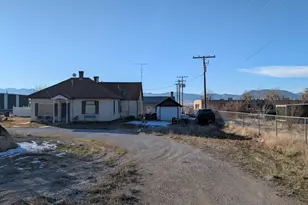 692 S Main W, Gunnison, UT 84634 - Photo 8