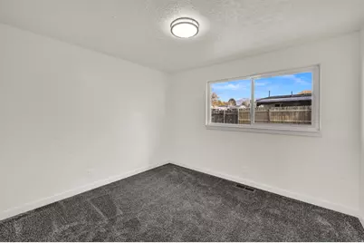 2512 N 475 W, Sunset, UT 84015 - Photo 20