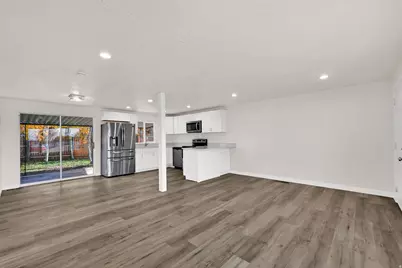 2512 N 475 W, Sunset, UT 84015 - Photo 6