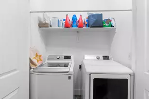 128 W Parramatta Ln, Salt Lake City, UT 84115 - Photo 22