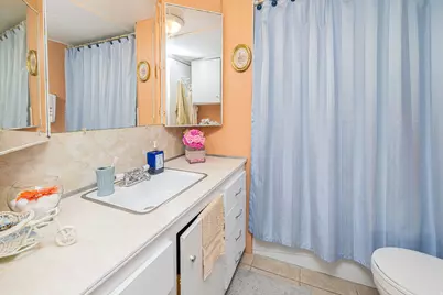 75 W 250 N #105, Clearfield, UT 84015 - Photo 12