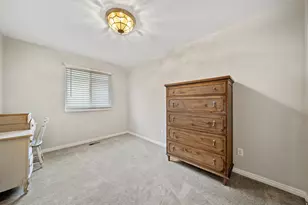 7083 Village Pl, Midvale, UT 84047 - Photo 14