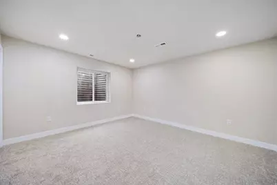 7083 Village Pl, Midvale, UT 84047 - Photo 20