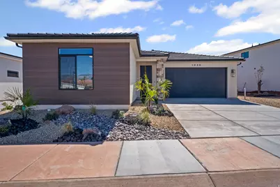 1026 E Coyote Crest Dr #132, Washington, UT 84780 - Photo 2