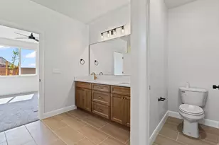 1026 E Coyote Crest Dr, Washington, UT 84780 - Photo 22