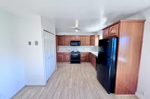 709 W 800 S, Salem, UT 84653 - Photo 4