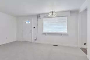 10109 S Peony Way, Sandy, UT 84094 - Photo 20