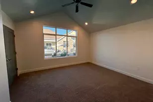 9566 S Ember Glow Ct, South Jordan, UT 84095 - Photo 8
