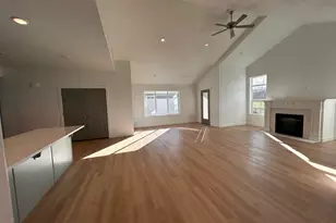 9566 S Ember Glow Ct, South Jordan, UT 84095 - Photo 2