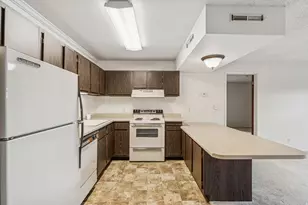 24 W Lester Ave, Murray, UT 84107 - Photo 4