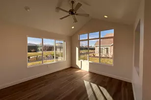 9584 S Ember Glow Ct W, South Jordan, UT 84095 - Photo 4