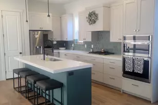 663 W Green Mountain Dr, Saint George, UT 84790 - Photo 10