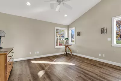 9284 S 3550 W, Payson, UT 84651 - Photo 18