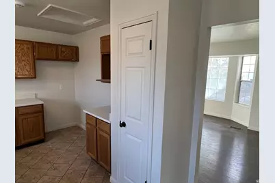3760 S 4745 W, West Valley, UT 84120 - Photo 8