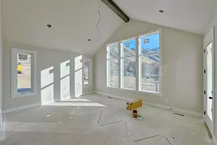 82 E 1900 S, Payson, UT 84651 - Photo 4