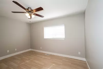 1980 S 200 E, Clearfield, UT 84015 - Photo 6