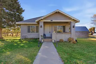 295 N 100 St W, Fillmore, UT 84631 - Photo 2