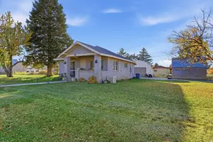 295 N 100 St W, Fillmore, UT 84631 - Photo 4