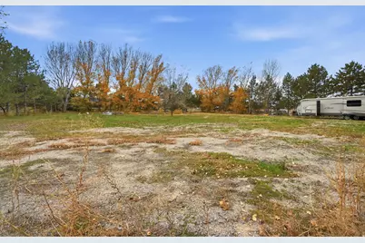 1890 W Rock Hollow Rd, Bluffdale, UT 84065 - Photo 12