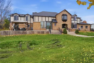 1890 W Rock Hollow Rd, Bluffdale, UT 84065 - Photo 10