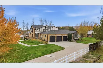 1890 W Rock Hollow Rd, Bluffdale, UT 84065 - Photo 4