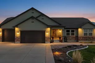 4056 N Russell Rd W, Eagle Mountain, UT 84005 - Photo 4