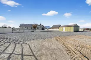 4056 N Russell Rd W, Eagle Mountain, UT 84005 - Photo 38