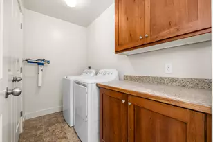 1045 S 1700 W, Payson, UT 84651 - Photo 10