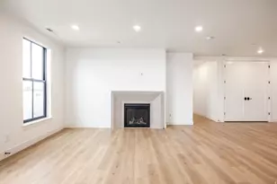 2250 E Murray Holladay Rd, Holladay, UT 84117 - Photo 6