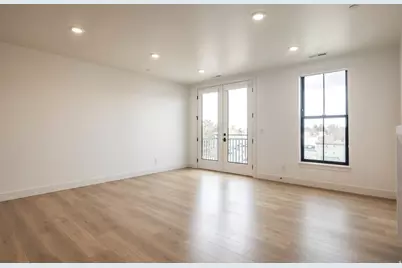 2250 E Murray Holladay Rd #305, Holladay, UT 84117 - Photo 12
