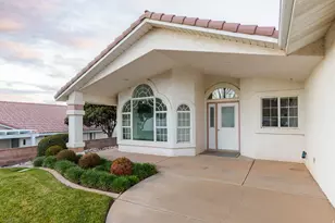 2045 S 1400 St E, Saint George, UT 84790 - Photo 4