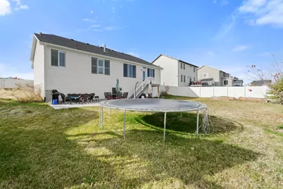 7493 S Lace Wood Dr W, West Jordan, UT 84084 - Photo 30