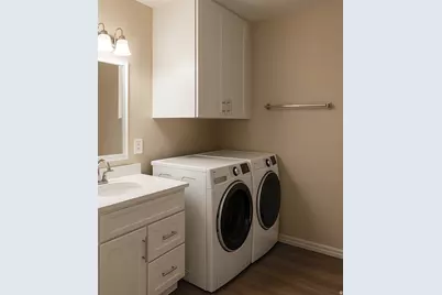 125 W 870 N, Orem, UT 84057 - Photo 12