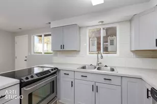 111 Center St E, Clearfield, UT 84015 - Photo 12