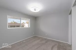 111 Center St E, Clearfield, UT 84015 - Photo 14