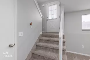 111 Center St E, Clearfield, UT 84015 - Photo 4