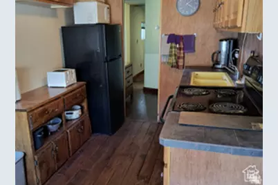 45 E Ivy St, Scofield, UT 84526 - Photo 6